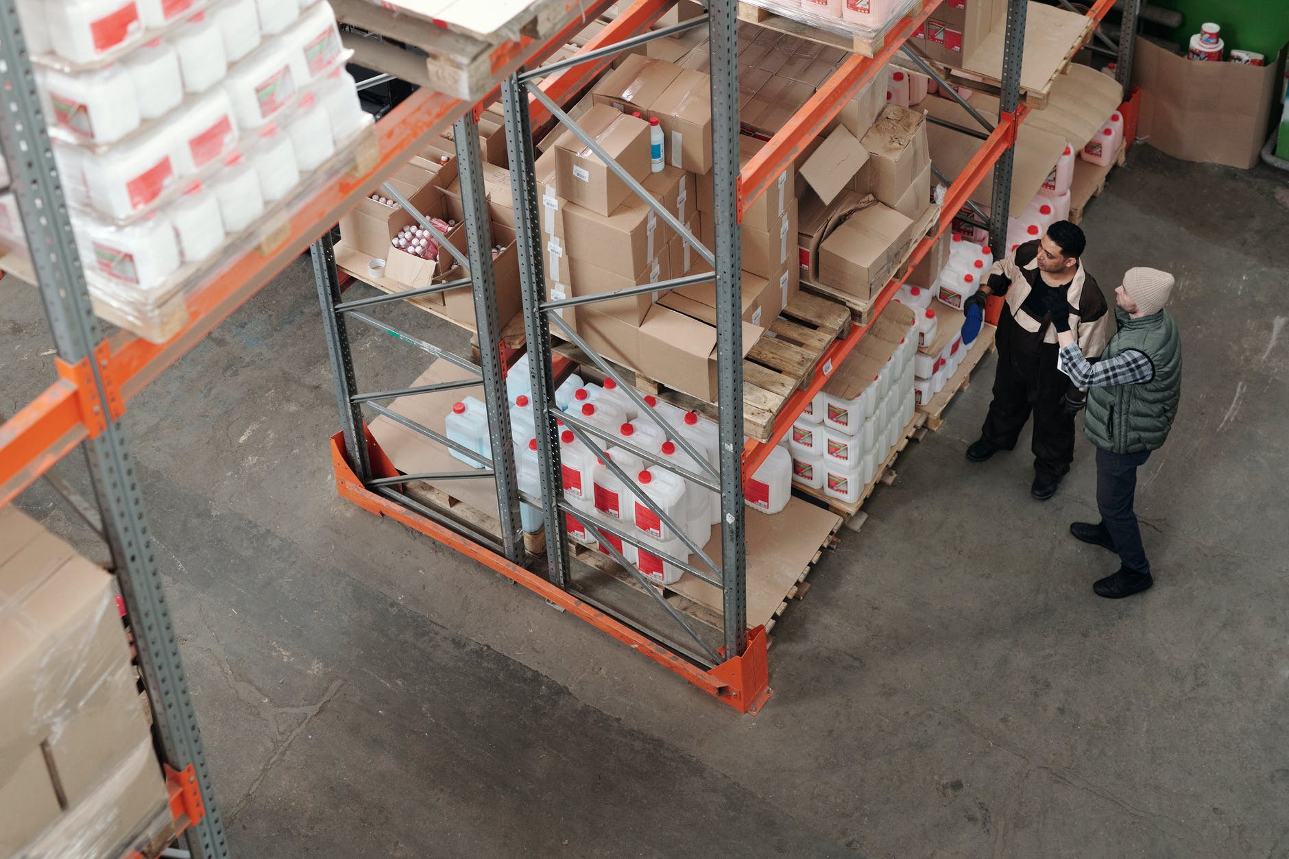 A Guide to Heavy Duty Pallet Racking